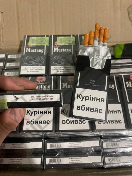 МУСТАНГ ДЕМИ ЧЕРНЫЙ
